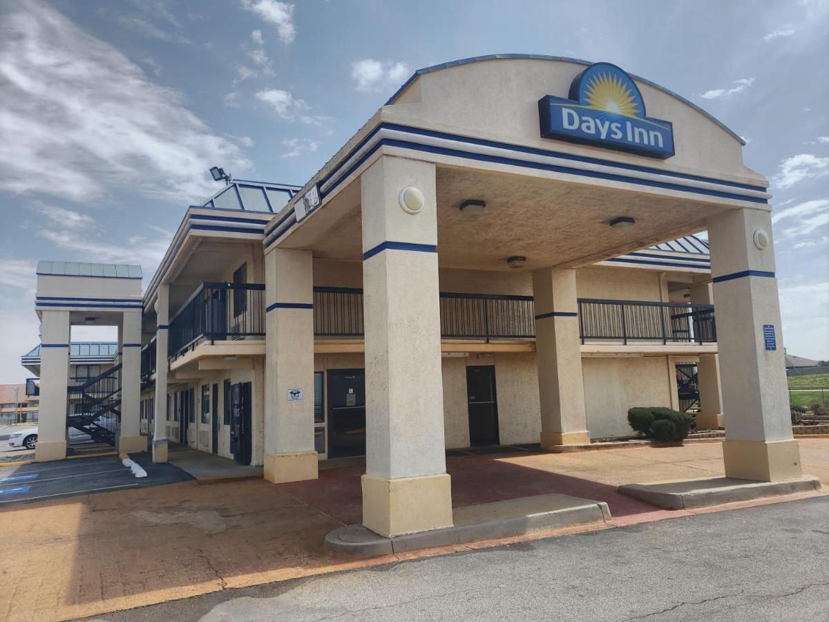 Days Inn Oklahoma City West Extérieur photo